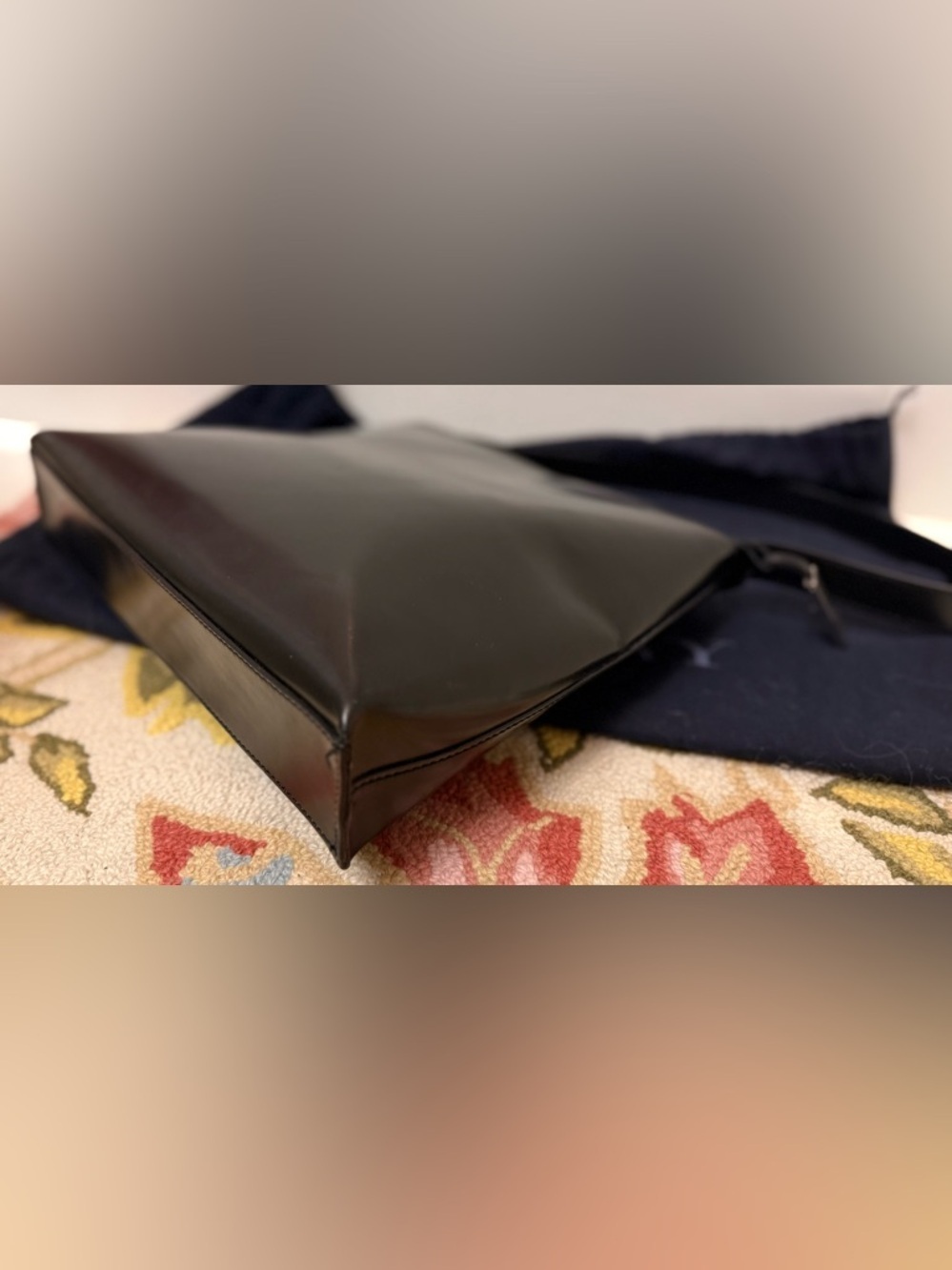 BURBERRY Vintage Rare Sleek Black Patent Leather W/ Silver Tote Shoulder Bag - Picture 10 of 16